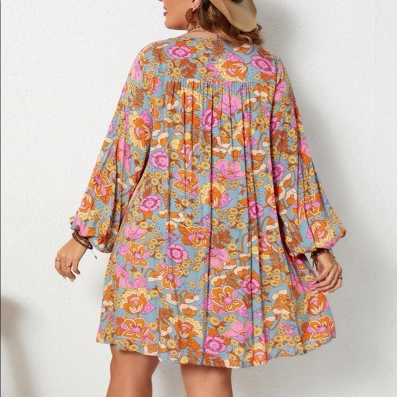 Boho Plus Size Floral Print Lace Trim Long Sleeve Dress - Picture 2 of 10